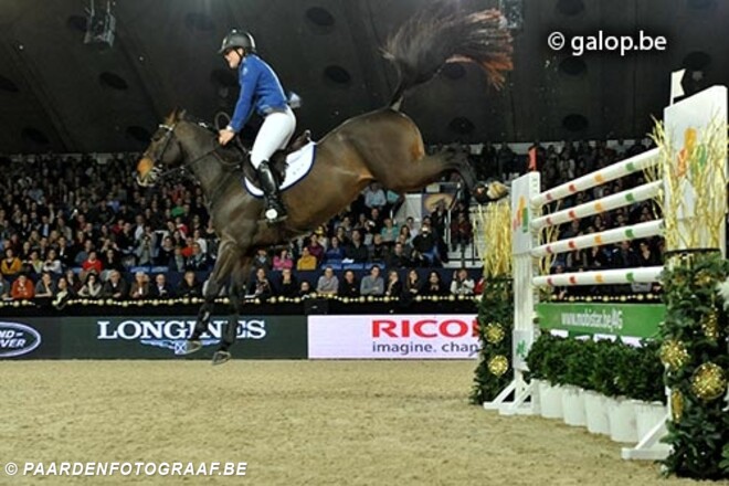 Karline De Brabander wint Six Bars