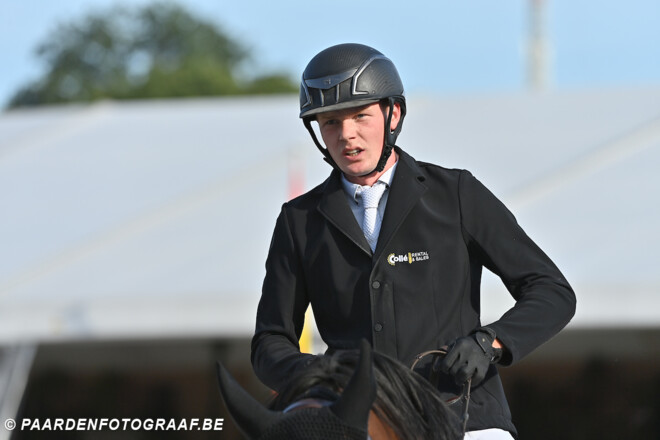 Alexander Housen triomfeert in het Sentower Park!