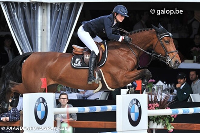 Penelope Leprevost snelt naar winst