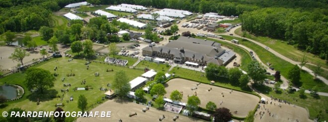 Amerikaanse kandidatuur Furusiyya Final 2015