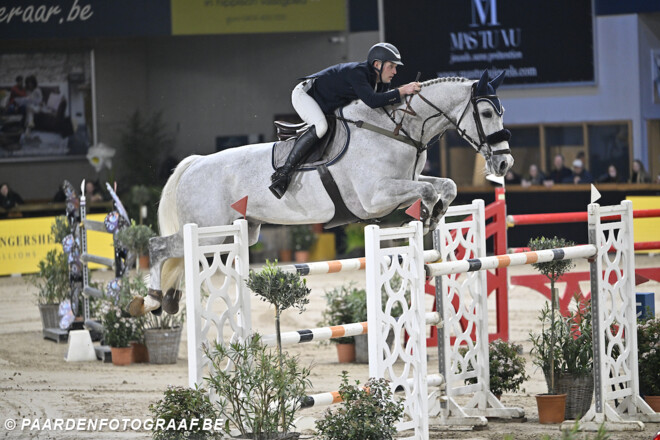Sam Polleunis schittert in loodzware CSI2* GP van Lummen