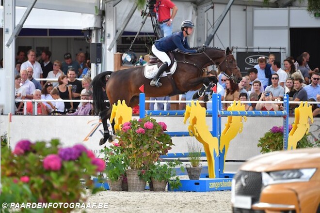 Jeroen De Winter klopt Kim Thiry in Lier!