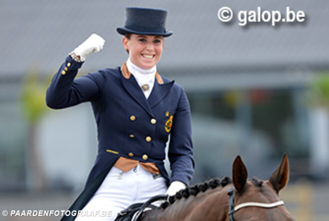 Young Riders op voorlopige vierde plaats op EK dressuur
