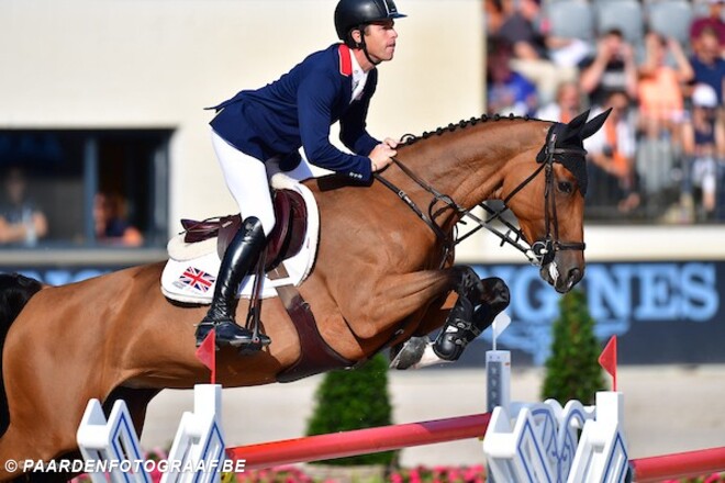 Klinkende zege voor Scott Brash in Olympia!