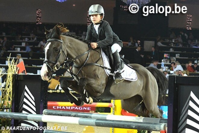 Liam Liefsoens wint laatste manche ponycrit.