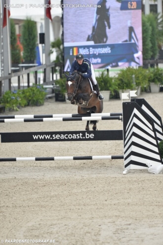 Niels Bruynseels vierde in Bourg en Bresse
