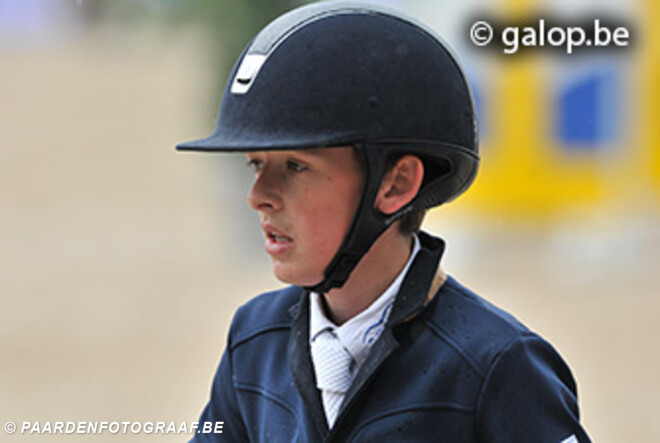 Min-achttienjarige Bertram Allen wint GP Vimeiro