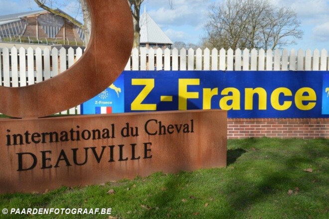 Première in Deauville, Z keurt in Frankrijk