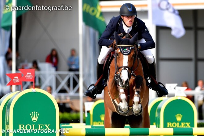 Niels Bruynseels wint GP Brussel