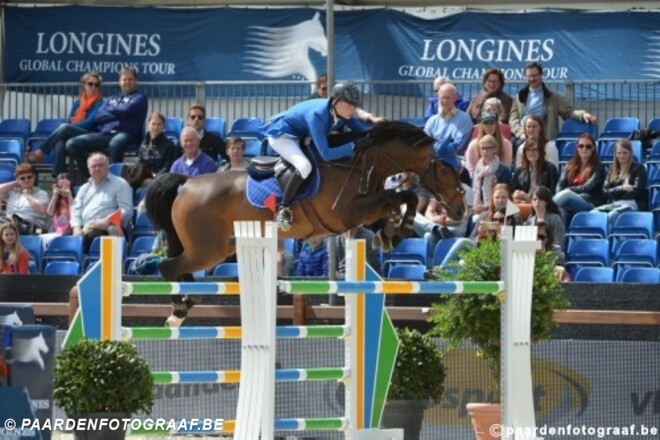 Van Gelderen wint CSI2* Grand Prix Antwerpen