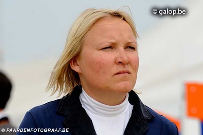 Nina Fagerstrom van Levallois naar Canada