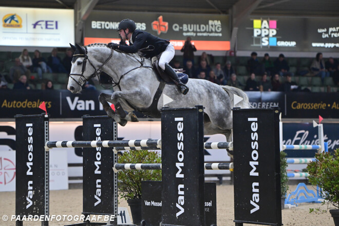 Pieter Kenis springt opnieuw naar top 10-klassering in Kronenberg