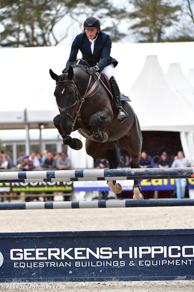 CSI2* Opglab.: Demeersman naast het podium