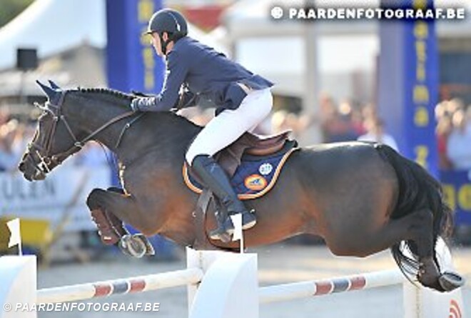 Nicola Philippaerts en Carlos VHP Z tweede in 1.50m Arezzo